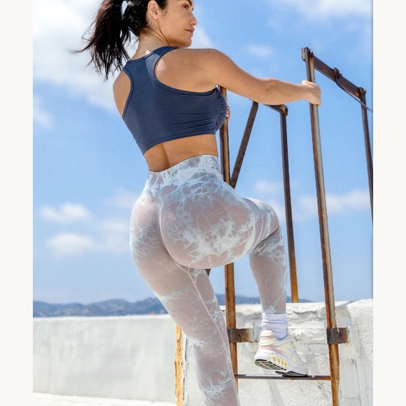 Naturyl Gemstone Legging - Picture 7 of 14